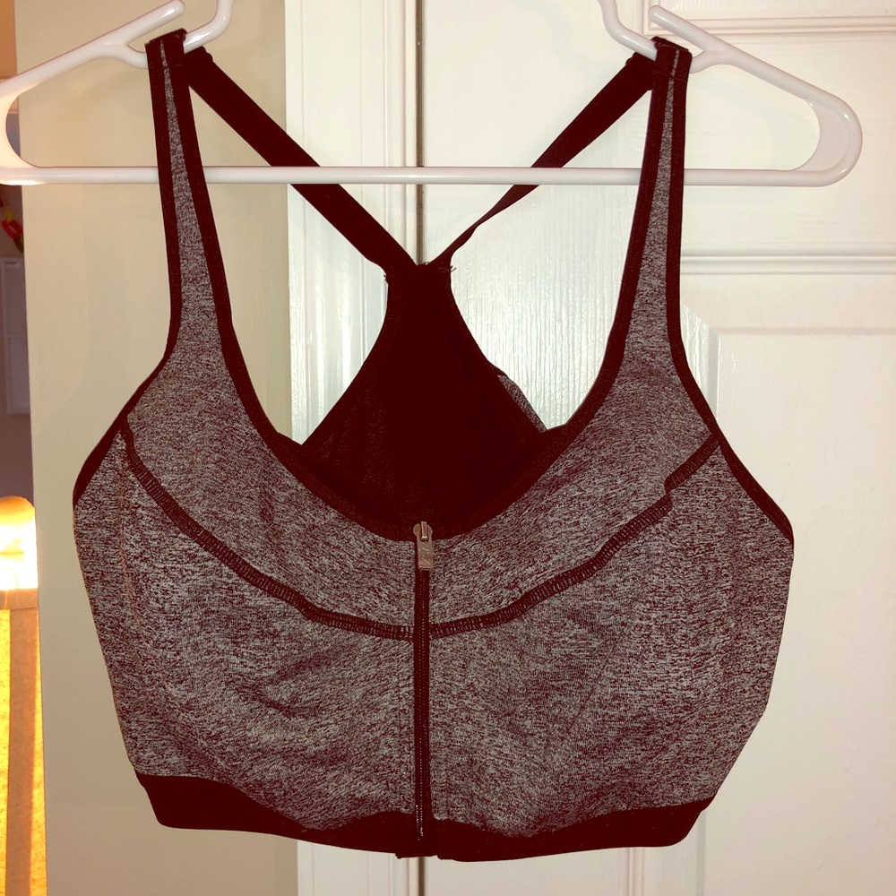 VS underwire sports bra